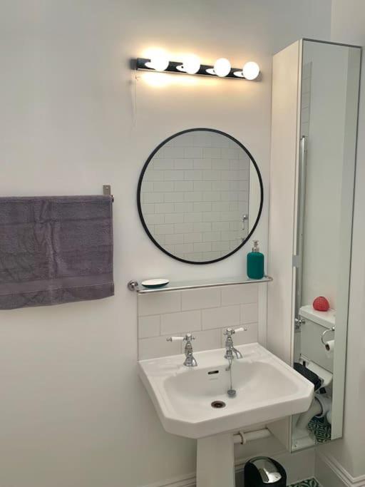Beautiful Flat Perfect For A Seaside Break! Apartamento Brighton Exterior foto